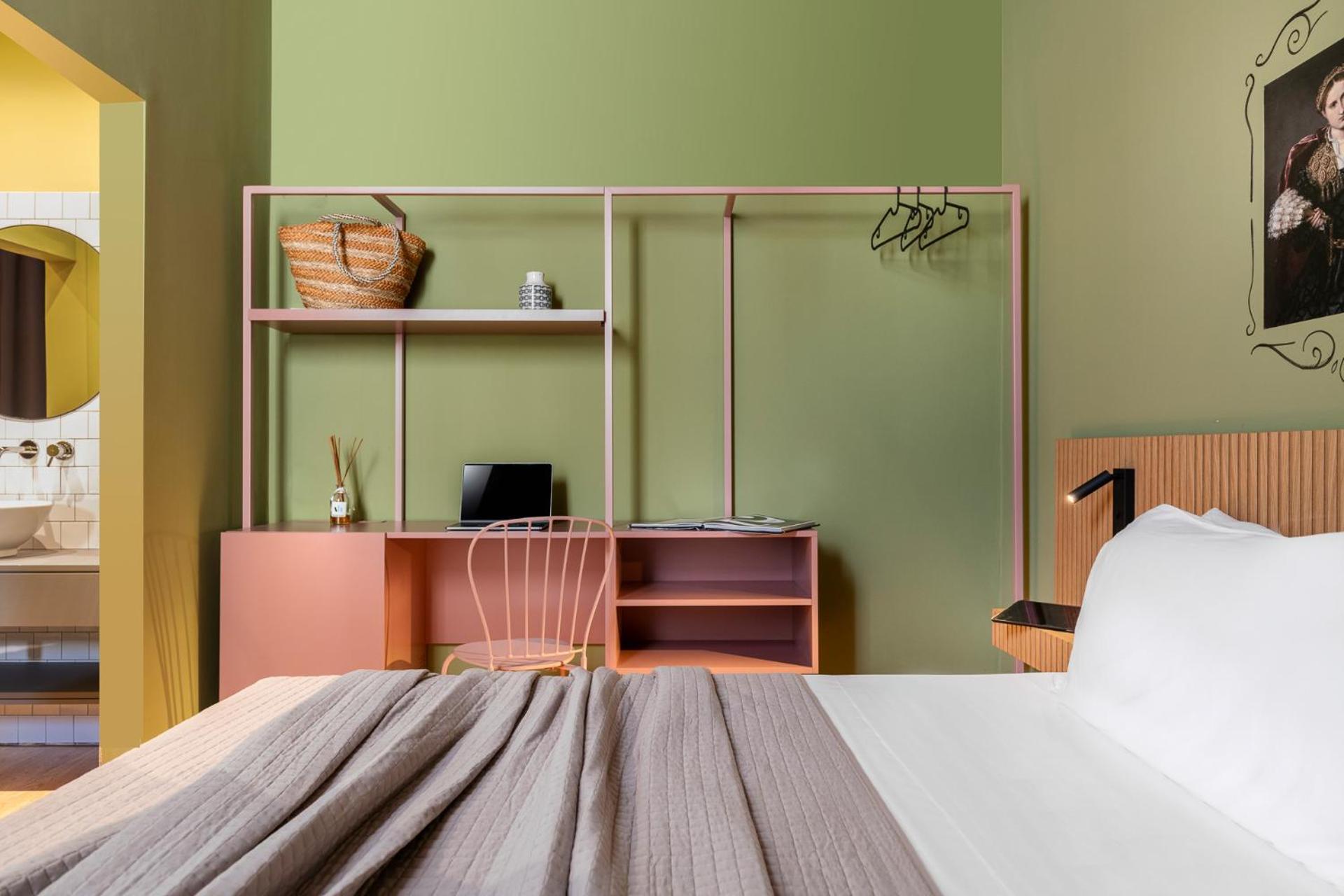 ריצ'יונה Hotel Vagabond מראה חיצוני תמונה
